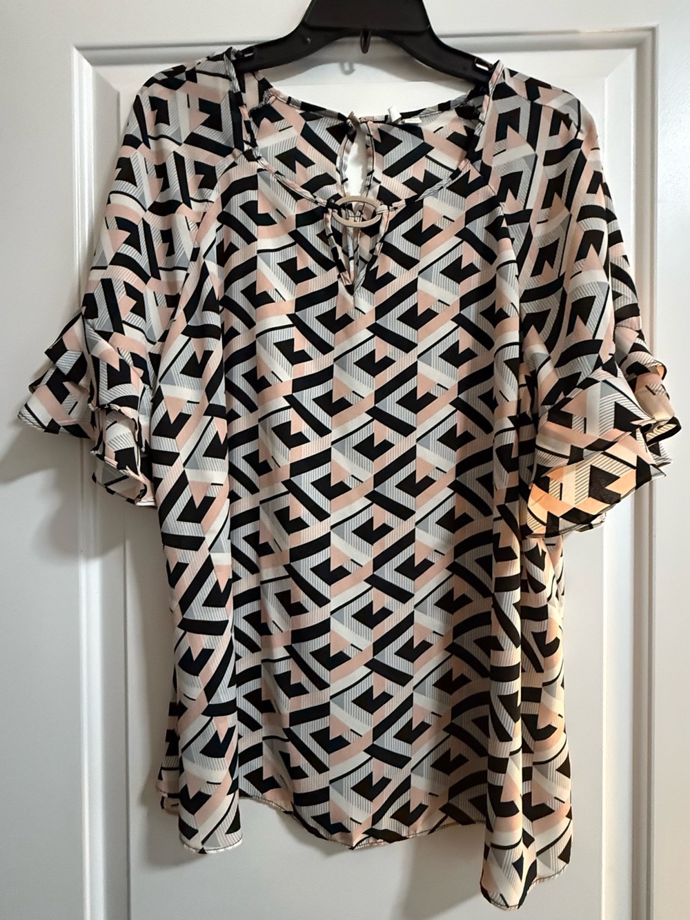 Cato XL Geometric Print Flutter Sleeve Blouse Gold Ring Detail